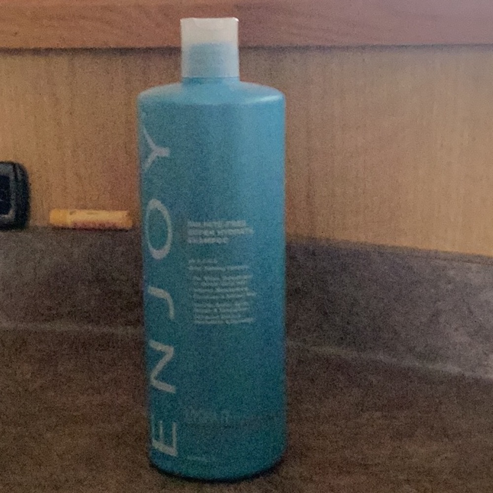 Enjoy sulfate free super hydrate shampoo